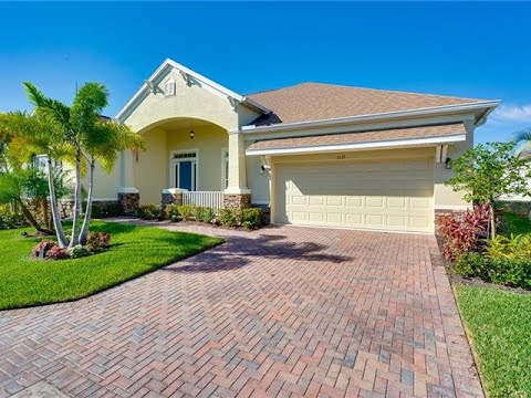 Berkshire Hathaway HomeServices Florida Realty - 7239 E Village Square