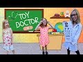 Kids from Toy School Visit the New Toy Doctor Lucy