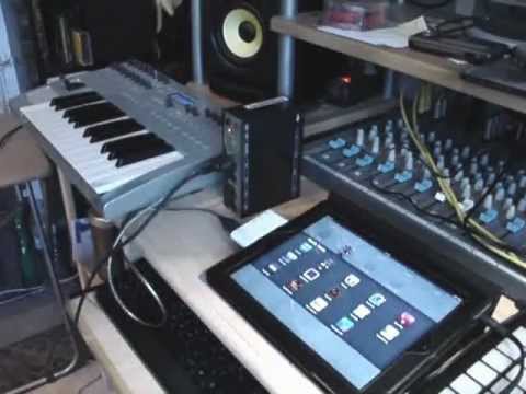 iPad in my studio 1: DM1, Synthtronica, Beatwave, Mugician & Sunrizer