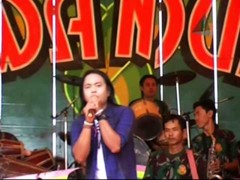 Tekad Pati - Tarling Dangdut Dewa Muda Deles Group (7-10-2014)
