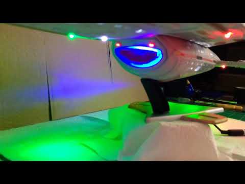 USS VOYAGER revell 51,4cm model