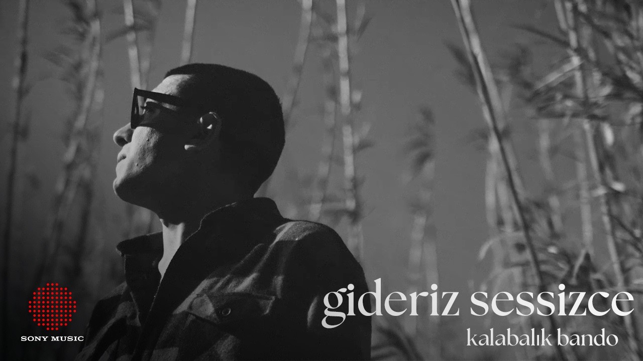 Kalabalık Bando - Gideriz Sessizce (Official Video)