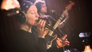 Studio Brussel: Poliça - Warrior Lord (Live)