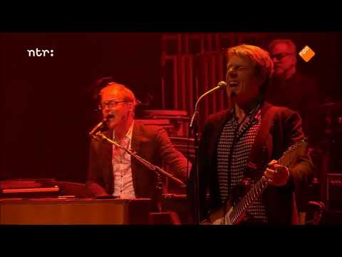 The Analogues  "The Beatles - Sgt. Pepper's Live in Concert"