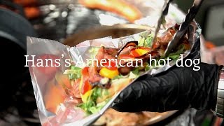 WhatTheFood - Hans's American hot dog