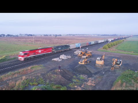 NR18 & G538 leading 4AM5 Pacific National Container Freight Train (22/9/2022) - PoathTV Railways