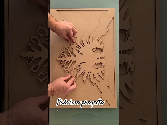 Vídeo relacionado con BANDERA DE TERCIOS IMPERIO ESPAÑOL. MORADOS VIEJOS. CALIDAD RASO PREMIUM. MEDIDA 150X90 CM.