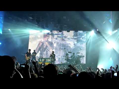 Burn It Down / Bleed It Out - Linkin Park Rio 2012
