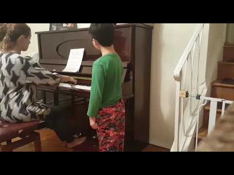 Oyfen pripichek by Yefim