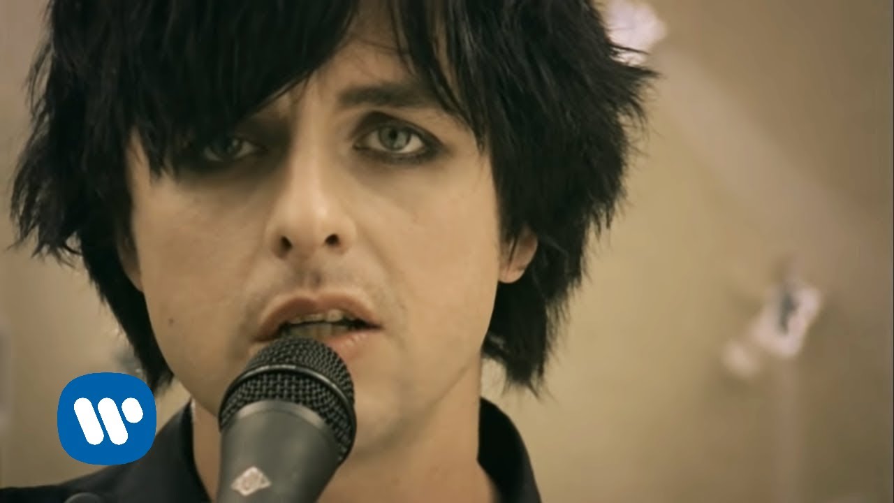 Green Day - 21 Guns [Official Music Video] - YouTube