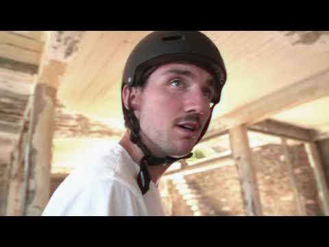 Life In Greece EP1 - ANDROS BOWLS with George Panagopoulos