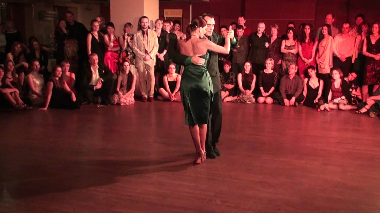 Esteban Moreno & Claudia Codega