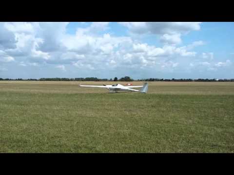 TST 13 Junior take off