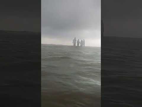 Peaceful Evening at Sonmiani Beach, Balochistan 🏖️🌊🏝️ | @Tauseef957 #viral #shorts #travel