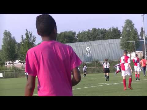 Hercules nieuw JO15-2 - UVV nieuw JO17-4 oefenwedstrijd 19-6-2017 deel 2