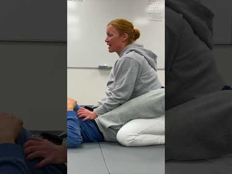 Closed Guard Good Posture – Rib Leverage
