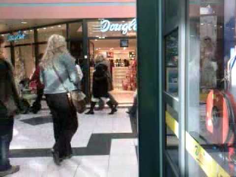 man in kroonpasage den helder