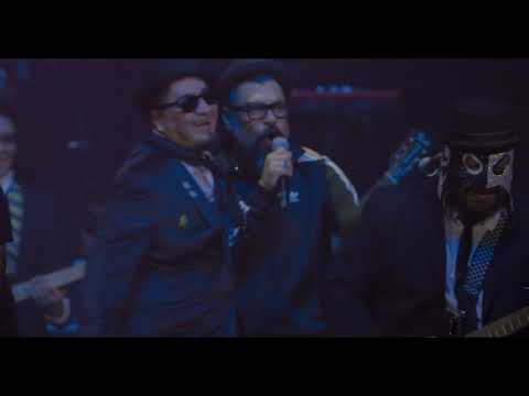 Out Of Control Army  & Panteon Rococo   Fuera de control ( En Vivo en teatro Metropolitan)