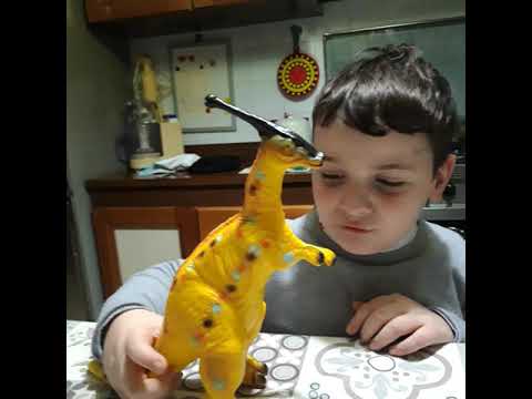 vincenzino e la spiegazione del parasaurolofo