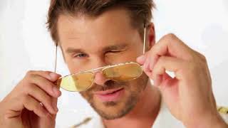 Thore als Helmut Angler with Bauchgefühl