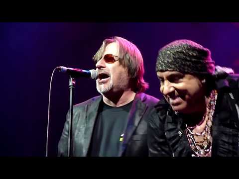 Little Steven & Southside Johnny 2017-06-25 encore (multicam footage)