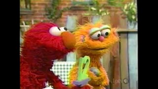 Sesame Street - Rocco Makes Elmo Go Berserk