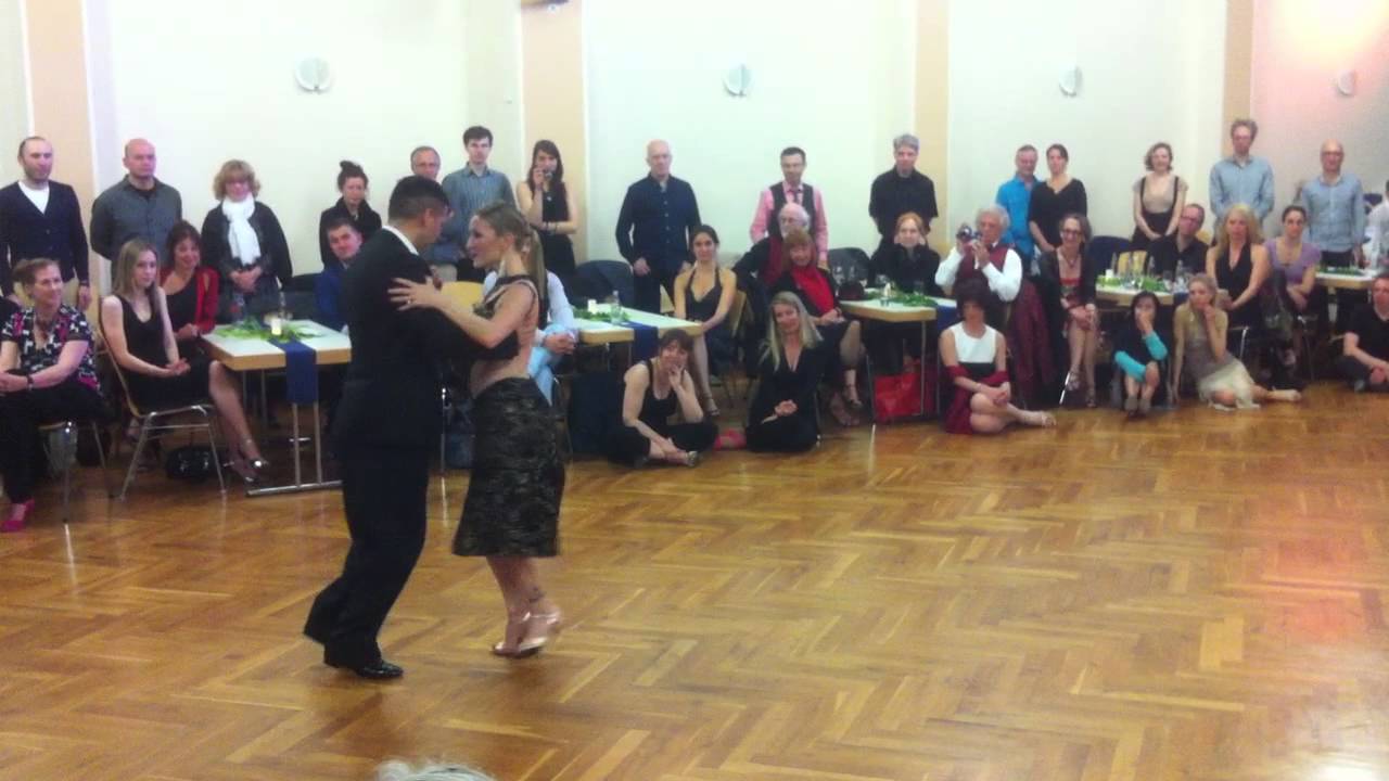 Sebastián Arce y Mariana Montes Showdance 5 (Tango Vals)