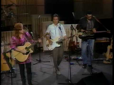 Louise (written by Paul Siebel) - Bonnie Raitt with Johnny Lee Schell & David Bromberg