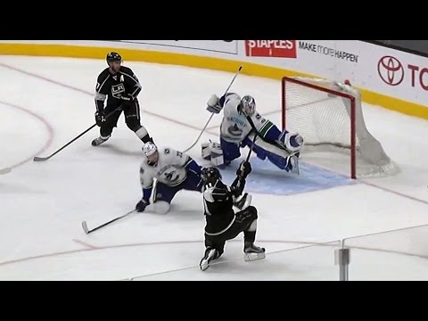 Carter sets up Kopitar for GWG in OT