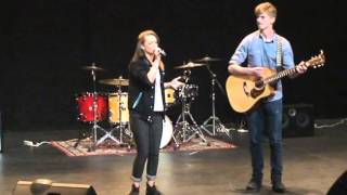 Jacinta Shaye Because you loved me live guitarist