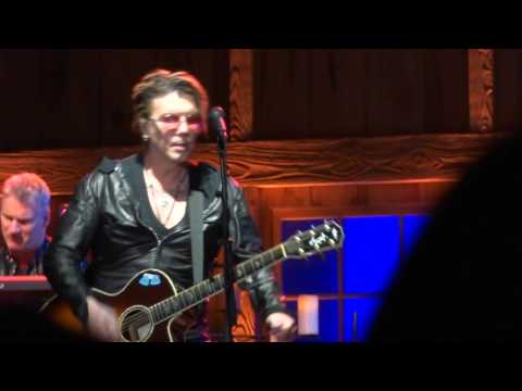 Daryl Hall & John Rzeznik – Slide [Salamanca 3.26.16]