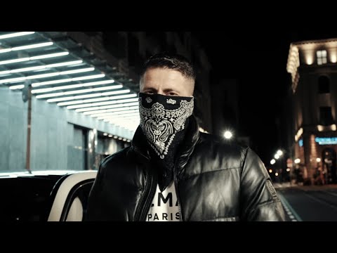 AK Ausserkontrolle feat. GZUZ & Maxwell - Spielfeld (prod by Maggaz)