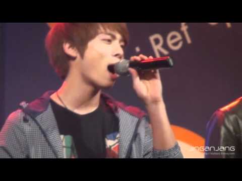 110428 Hyper/Happy Jonghyun Singing "Hello" + Major Eye Contact & Lip Touching