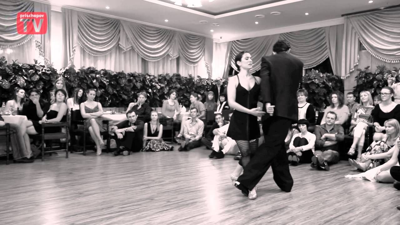 Dana Frigoli & Adrian Ferreyra on the White tango festival 2011 in Moscow (Russia)1.