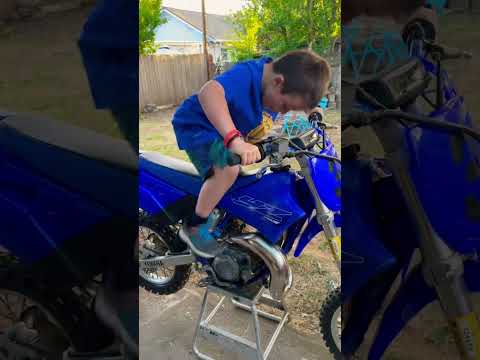 7 Year Old FIRST KICKS Yamaha YZ85 #shorts #yamahayz