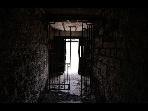 -URBEXING-in abandoned house 2/2 EXTREME
