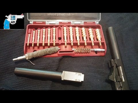 Cleaning guns with jags