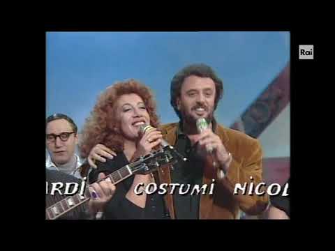 Ivano Fossati e Athina Cenci - Cielito lindo (1993)