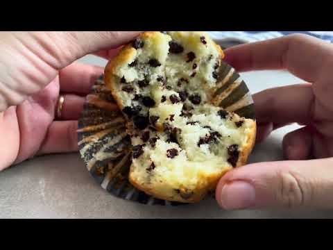 Yumuşacık Damla çikolatalı muffinler