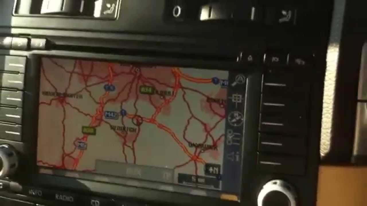 2006 VOLKSWAGEN TOUAREG SUV REVIEW