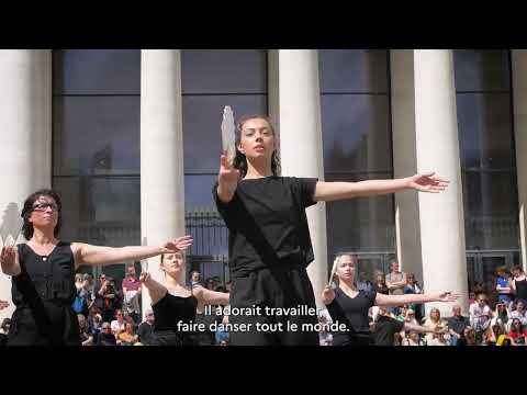 Fan Dance