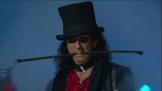 Alice Cooper - Gimmie (Live At Montreux 2005) HD