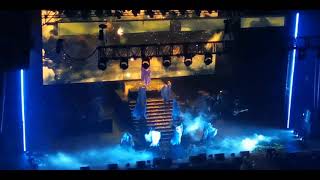 Maria - Christina Aguilera (Live vs. studio)