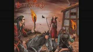 Darkwoods My Betrothed - Inside the circle of stones