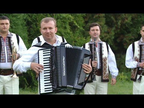 Vitalie Advahov - În gară la Leordeni