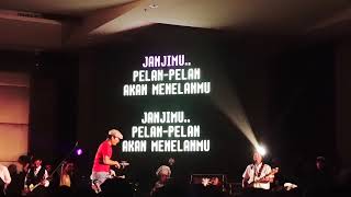 Mosi Tidak Percaya - Efek Rumah Kaca live #tibatibasuddenlyrekaman