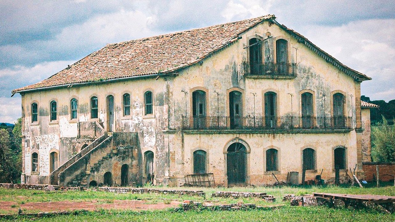 SURPRESO, pediu pra ser enterrado com os ESCRAVOS | FAZENDA GRÃO MOGOL
