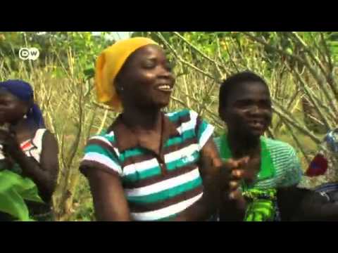 Biosprit sorgt in Benin für volle Kochtöpfe | Global Ideas