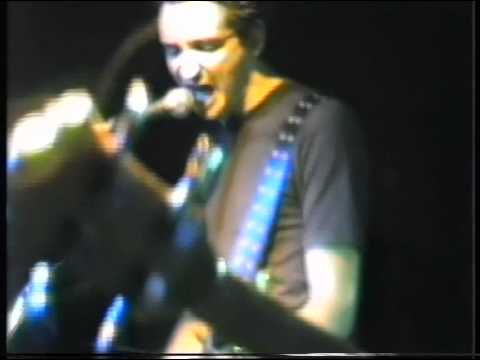 Alpaca Brothers - The Lie (live at the Windsor Castle, Auckland, 10 May 1985)