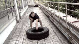 Personal Functional Training ( COREMASTER+Car Tire Training )
